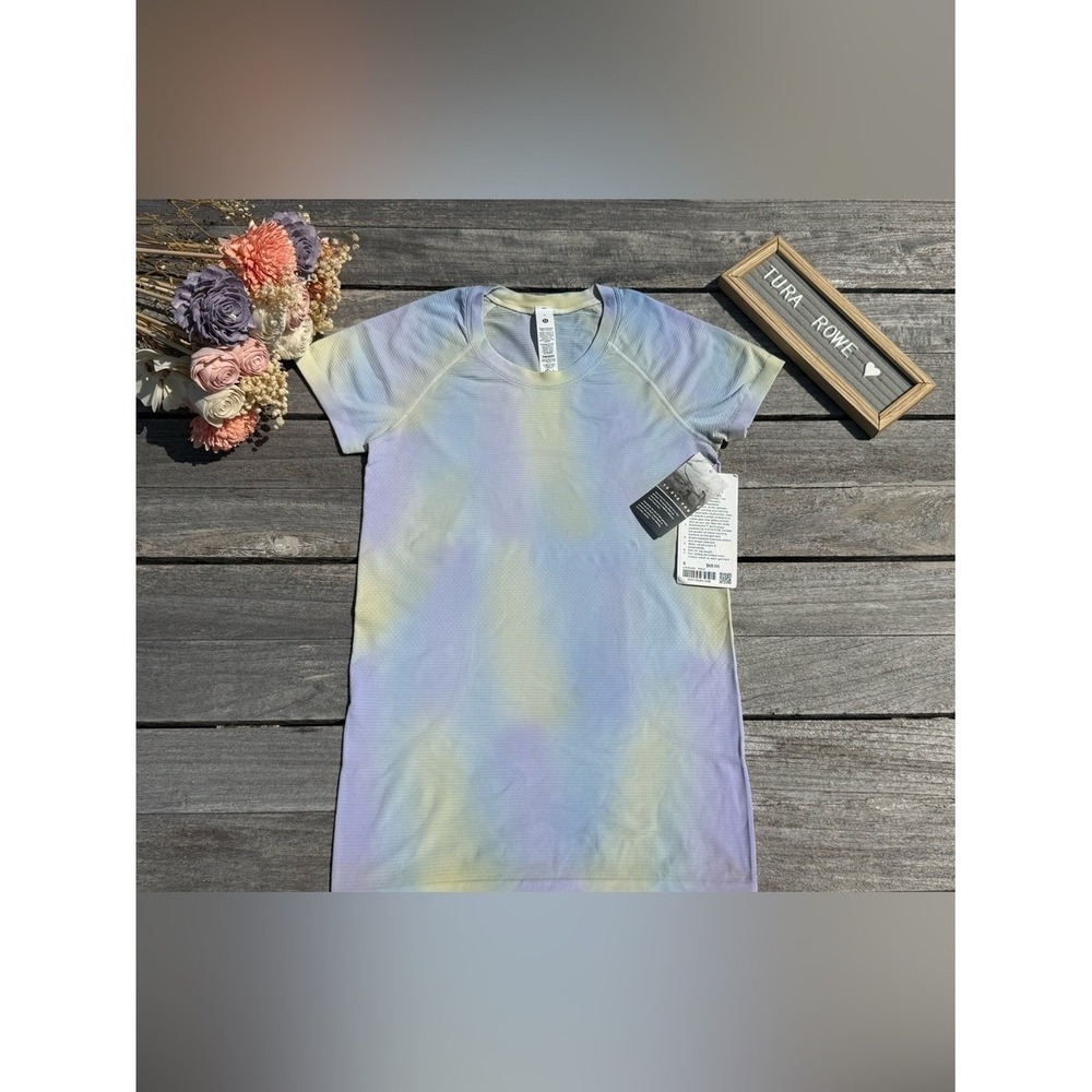 Lululemon Swiftly Tech Short Sleeve 2.0 Tie-Dye Psychedelic Women's NWT 💜✨